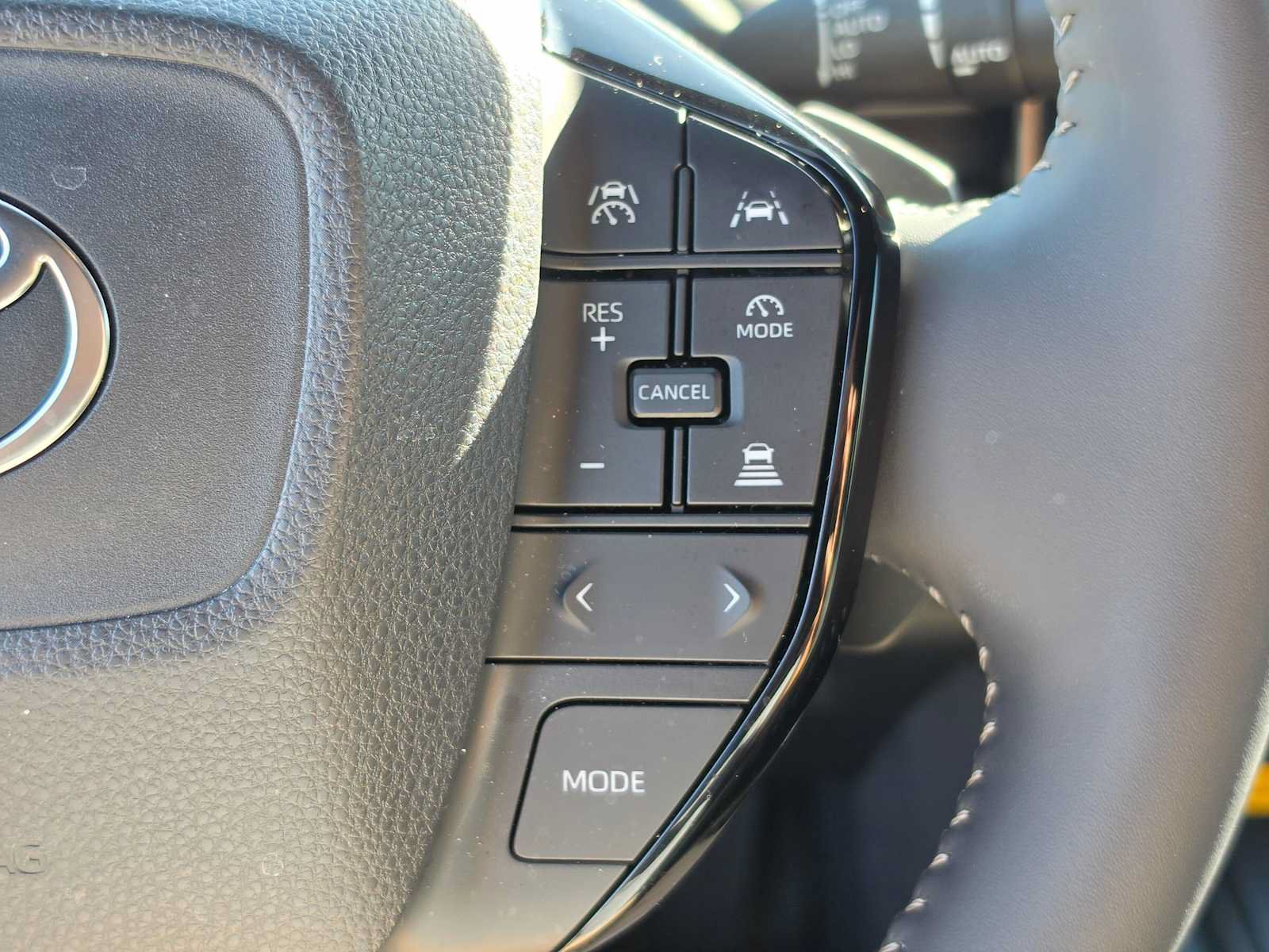 Certified 2026 Toyota C-HR AWD/4WD image 30