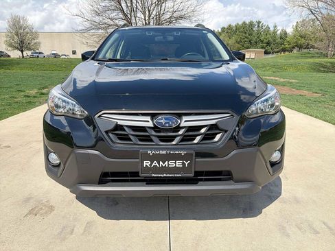 Used 2022 Subaru Crosstrek 2.0i Premium image 9