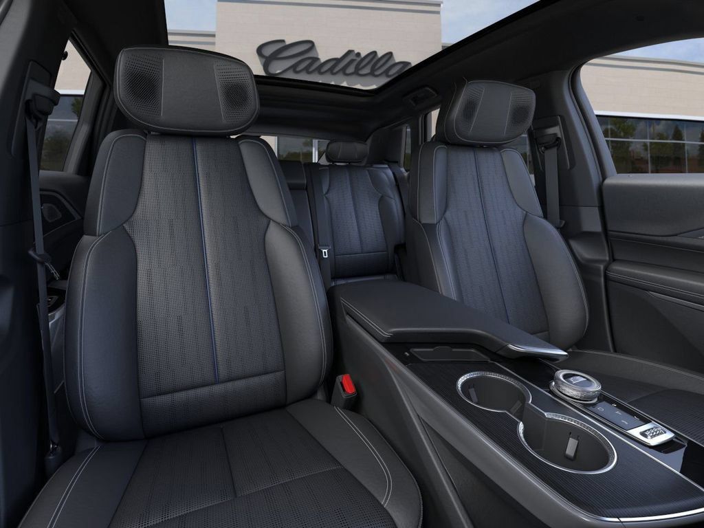 New 2026 Cadillac Lyriq V AWD/4WD image 16
