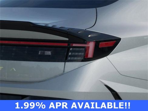 Certified 2025 Hyundai Sonata SE image 10