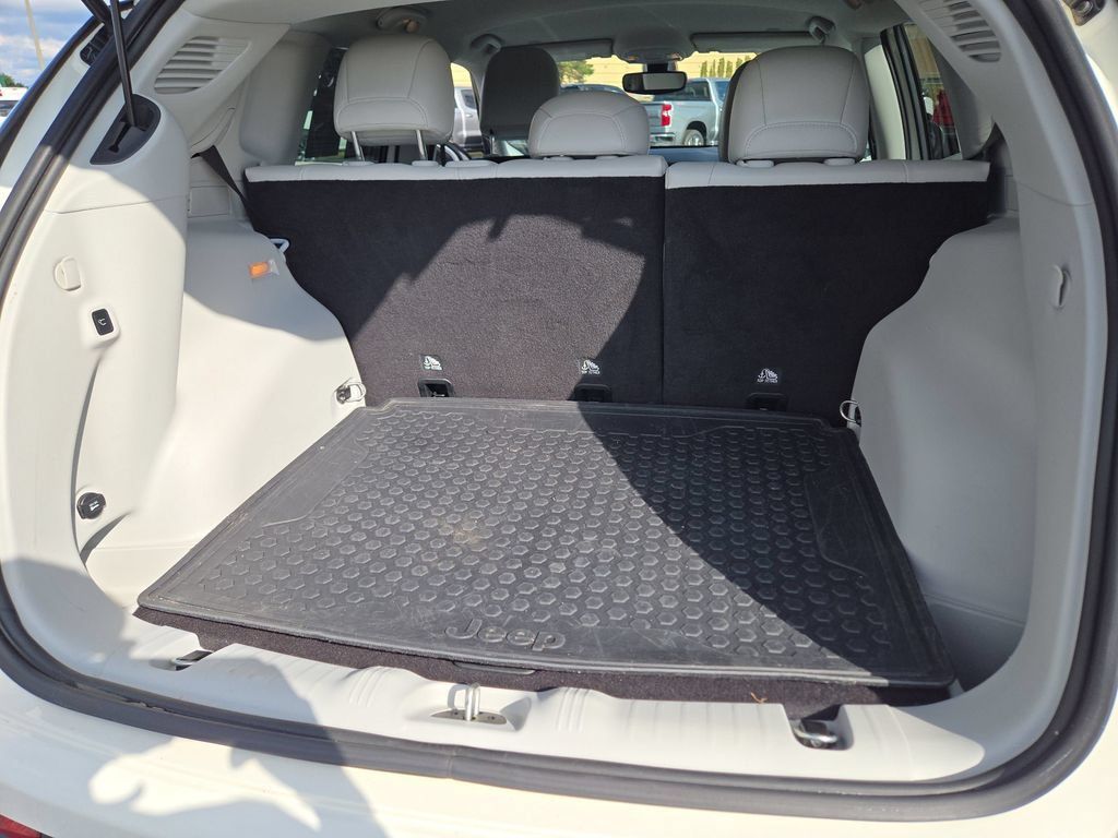 Used 2019 Jeep Compass Limited w/ Safety & Security Group AWD/4WD image 24