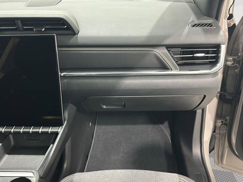 Used 2025 GMC Terrain Elevation image 25