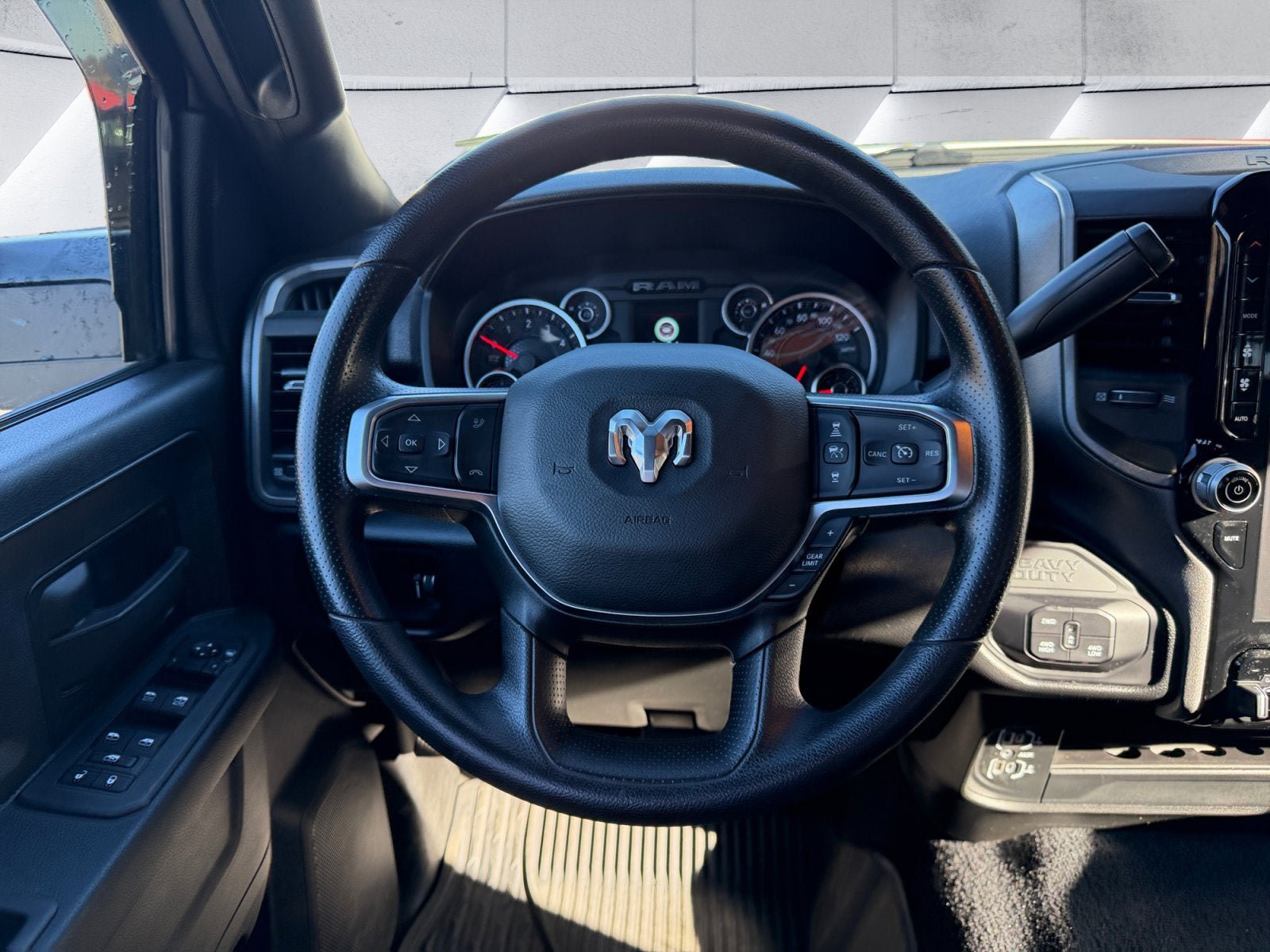 Used 2026 RAM 2500 Tradesman AWD/4WD image 12