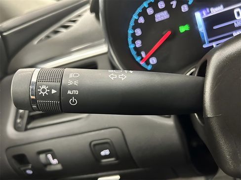 Used 2018 Chevrolet Impala LT image 14