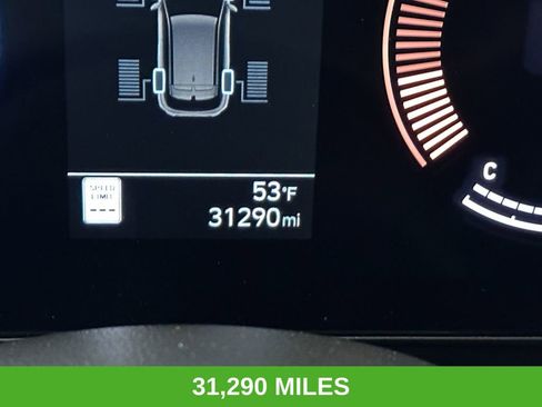 Used 2025 Hyundai Kona SEL image 3