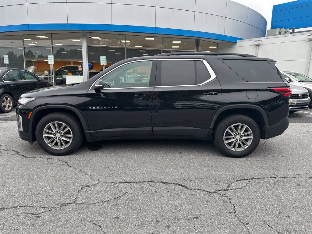 Used 2023 Chevrolet Traverse LT AWD/4WD image 8