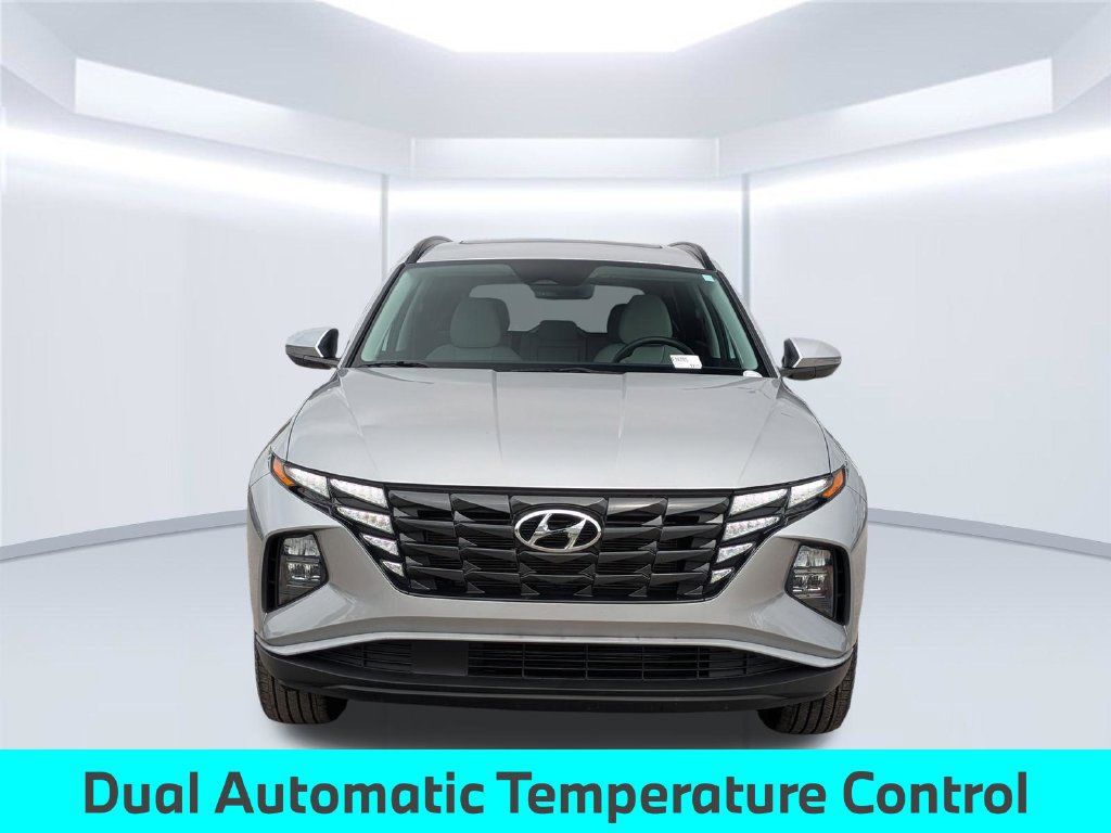 Used 2023 Hyundai Tucson SEL w/ Convenience Package AWD/4WD image 11