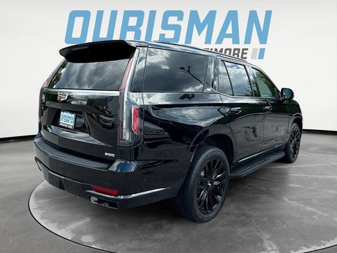 Used 2022 Cadillac Escalade Premium Luxury AWD/4WD image 6