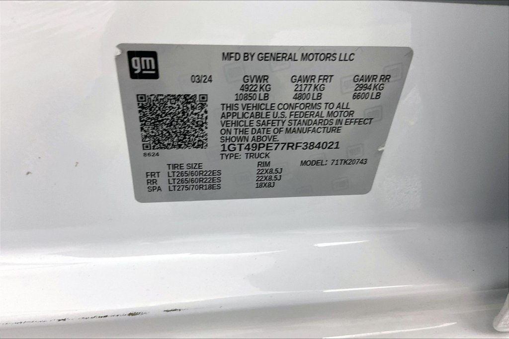 Used 2024 GMC Sierra 2500 AT4 w/ Technology Package AWD/4WD image 15