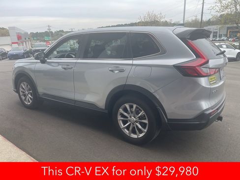 Used 2023 Honda CR-V EX image 14
