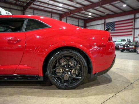 Used 2014 Chevrolet Camaro Z/28 image 5
