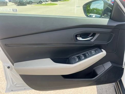 New 2025 Honda Accord SE image 9