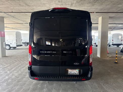 Used 2025 Ford Transit 250 148 Medium Roof RWD image 4
