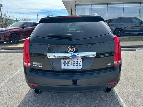 Used 2014 Cadillac SRX Luxury w/ Driver Awareness Package image 6