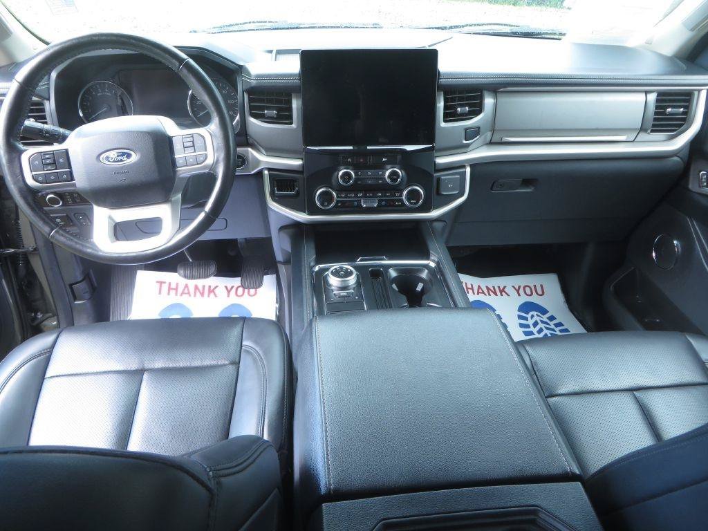 Used 2024 Ford Expedition Max XLT RWD image 13