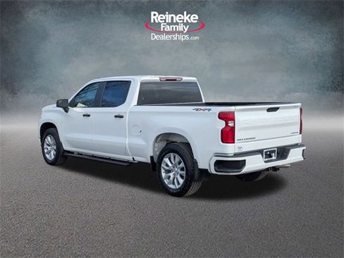 Used 2022 Chevrolet Silverado 1500 Custom w/ Safety Confidence Package image 8