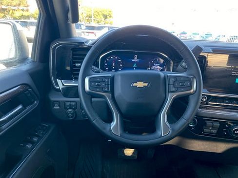 New 2025 Chevrolet Silverado 1500 LT AWD/4WD image 24