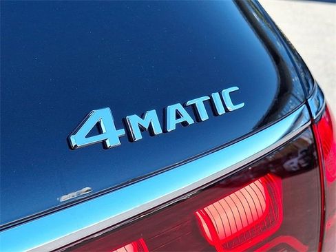 New 2026 Mercedes-Benz GLS 450 4MATIC image 28