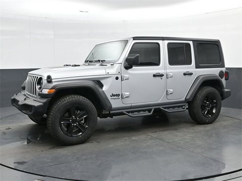 Used 2022 Jeep Wrangler Unlimited Sport image 4