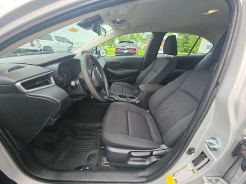 Used 2024 Toyota Corolla LE FWD image 15