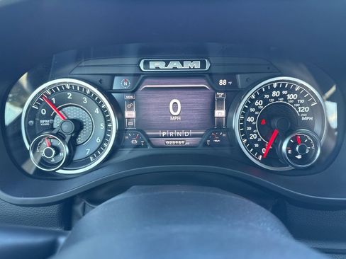 Used 2022 RAM 1500 Big Horn image 24
