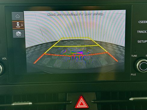 Used 2024 Kia Sportage LX image 22