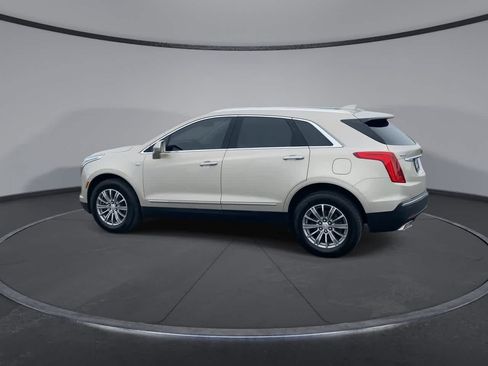 Used 2017 Cadillac XT5 Luxury FWD image 5