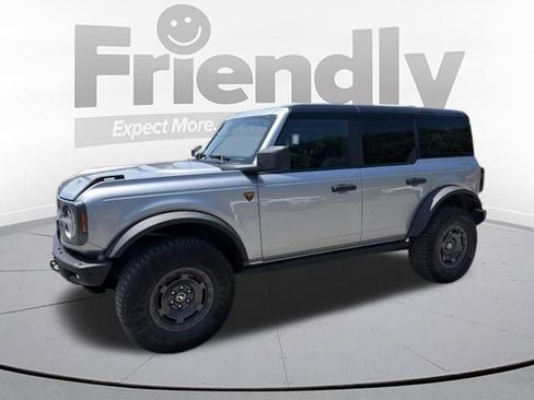 Used 2024 Ford Bronco Badlands AWD/4WD image 2