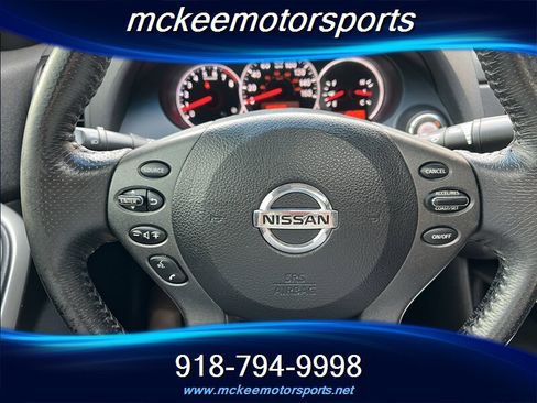 Used 2012 Nissan Altima 3.5 SR w/ Technology Pkg FWD image 13