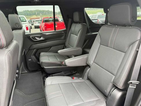 Used 2022 Chevrolet Tahoe RST image 43