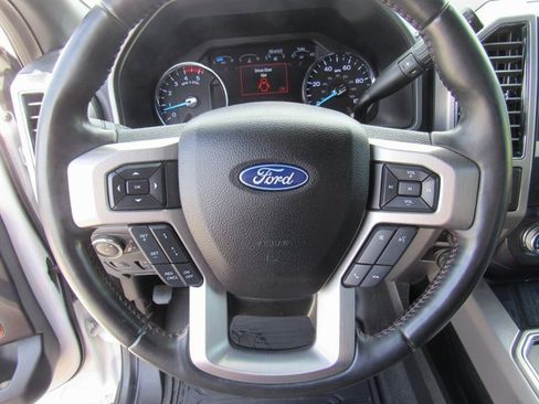 Used 2020 Ford F350 Platinum w/ Tremor Off-Road Package image 26