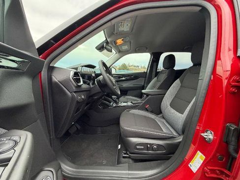 New 2026 Chevrolet TrailBlazer LT w/ Convenience Package image 2
