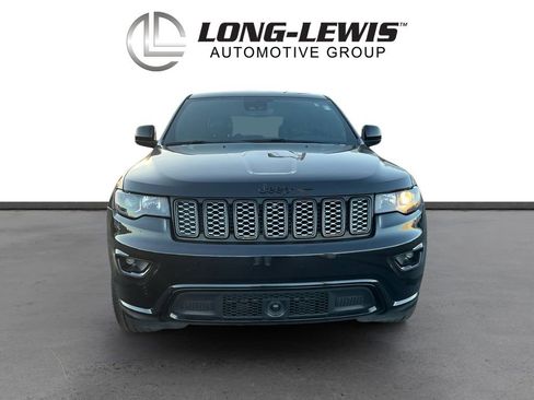 Used 2021 Jeep Grand Cherokee Laredo X image 11