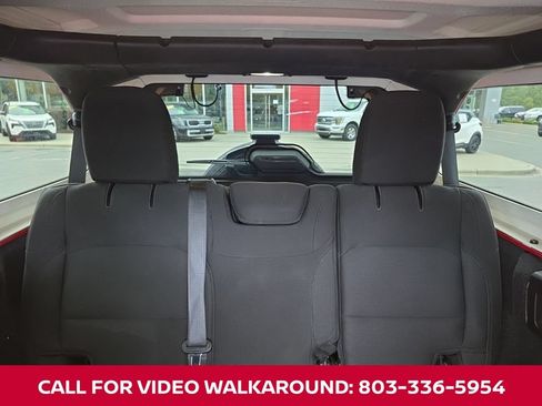 Used 2019 Jeep Wrangler Unlimited Sahara AWD/4WD image 10