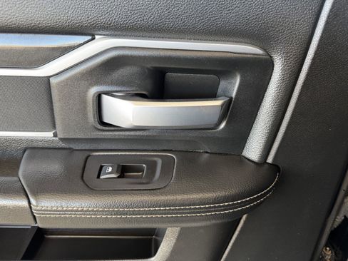 Used 2025 RAM 3500 Big Horn image 28