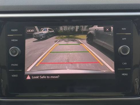 Used 2022 Volkswagen Atlas SEL AWD/4WD image 27