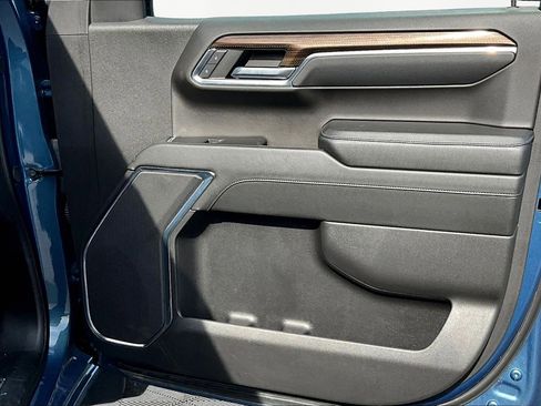 Used 2024 Chevrolet Silverado 1500 LT image 25