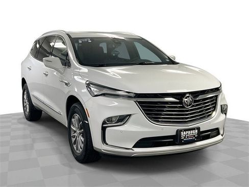 Certified 2023 Buick Enclave Essence w/ Trailering Package, 5000 lbs. image 1