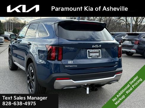 New 2026 Kia Sorento EX image 4