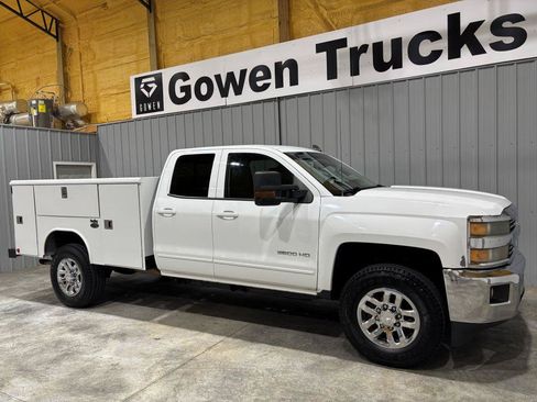 Used 2015 Chevrolet Silverado 3500 LT w/ LT Fleet Convenience Package AWD/4WD image 3