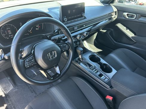 Used 2024 Honda Civic Sport image 17