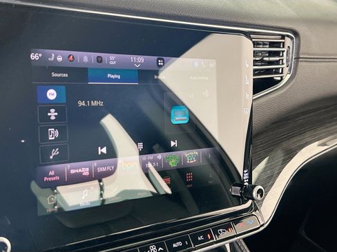 Used 2022 Jeep Wagoneer Series III image 15