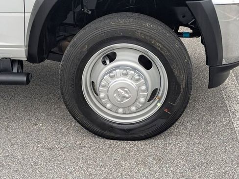 New 2026 RAM 5500 Tradesman AWD/4WD image 11