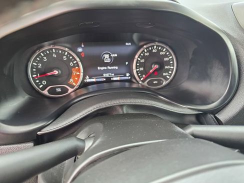 Used 2021 Jeep Renegade Latitude AWD/4WD image 27