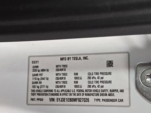 Used 2021 Tesla Model 3 Long Range AWD/4WD image 28