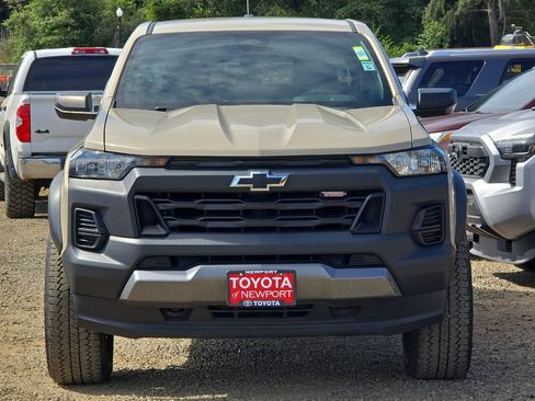 Used 2023 Chevrolet Colorado Trail Boss AWD/4WD image 6