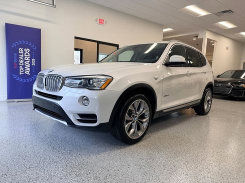 Used 2016 BMW X3 sDrive28i image 4