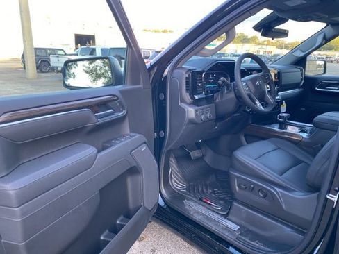 New 2026 Chevrolet Silverado 1500 RST AWD/4WD image 7