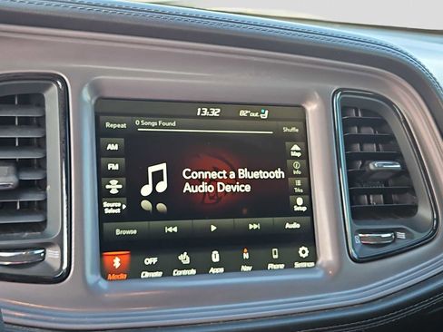 Used 2023 Dodge Challenger R/T w/ T/A Package image 25