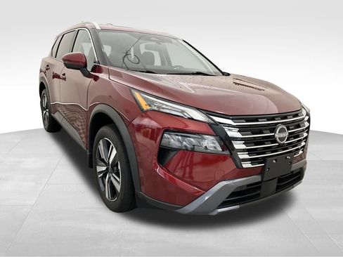 Used 2024 Nissan Rogue SL w/ SL Premium Package image 8